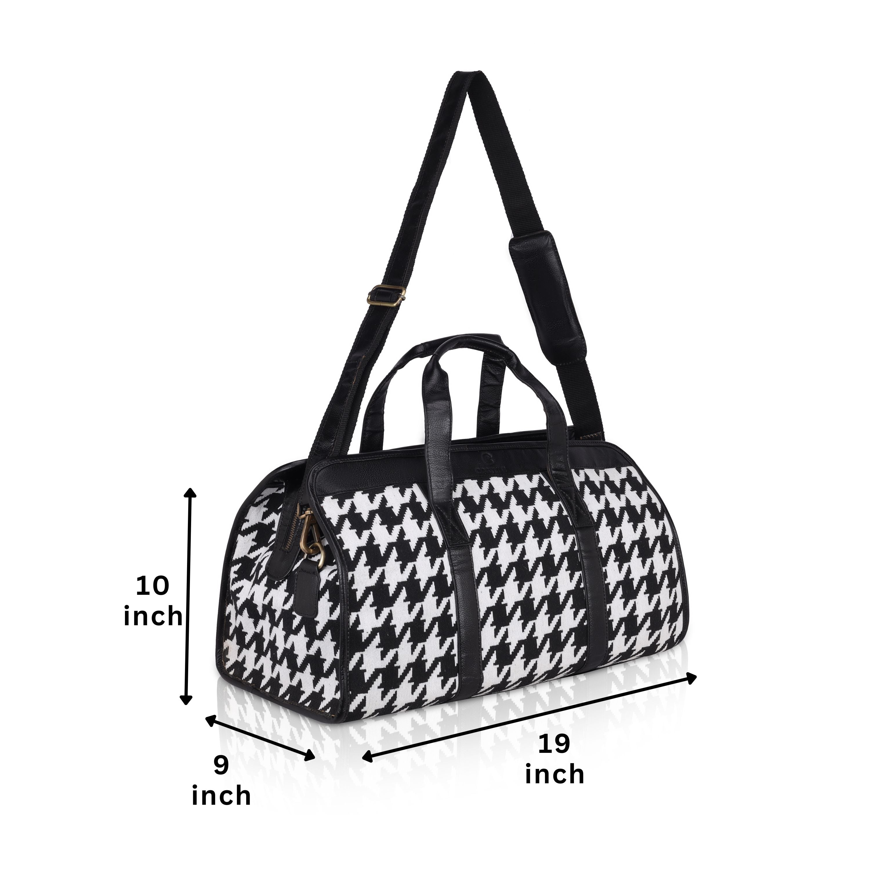 Weekender Canvas & Leather Duffle Bag.