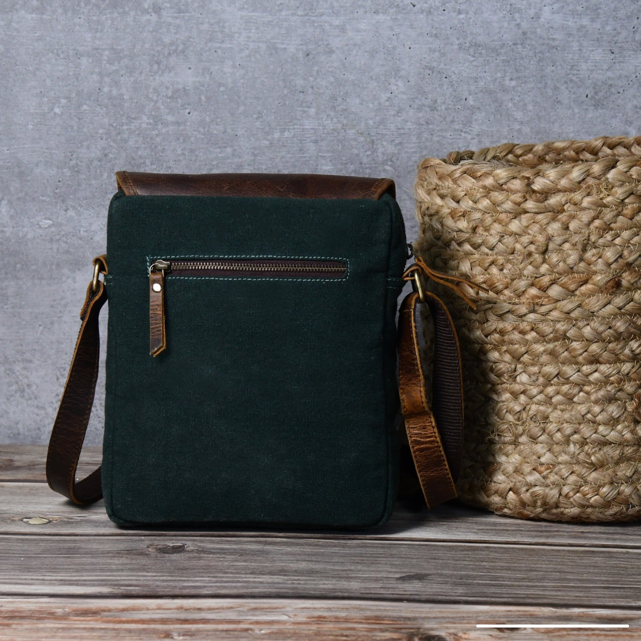 Canva - Cross Body Sling / Forest Green